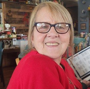 Meet your Posher, Rebecca